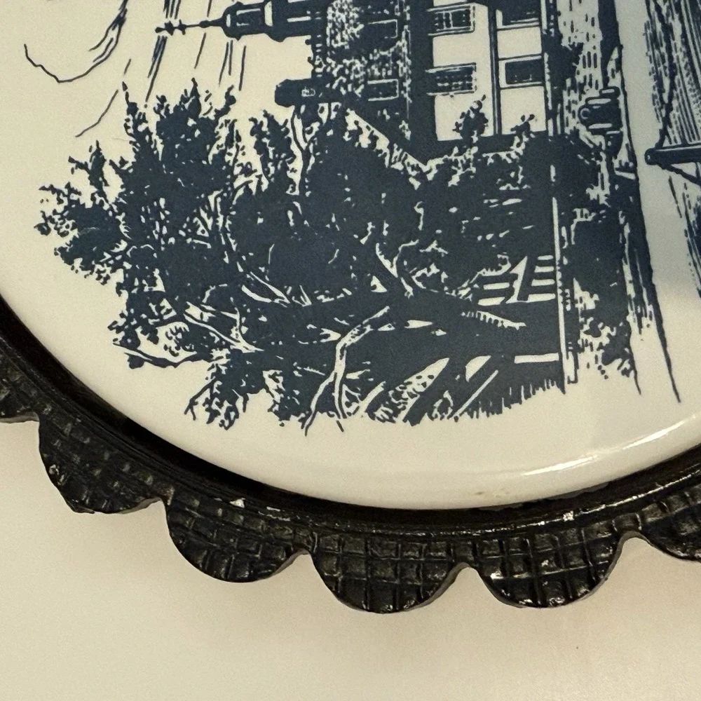 WILLIAMSBURG‎ VA. GOVERNOR'S PALACE CERAMIC TILE CAST IRON 8